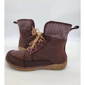 Chaco Mahogany Women's Brown Boots Size 9